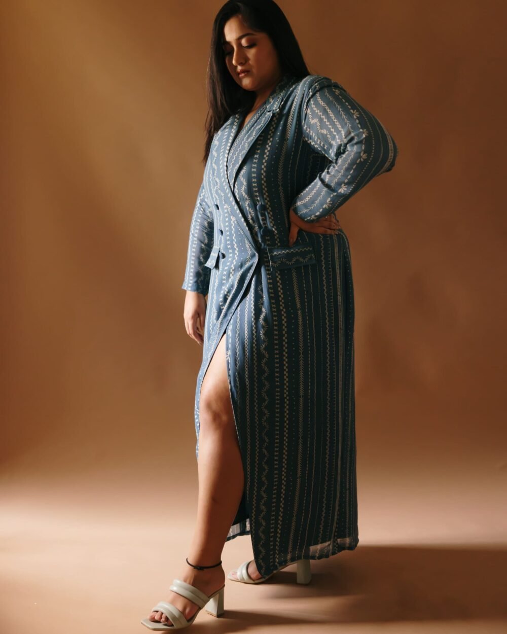 Vertical verve blue blazer dress - Image 4