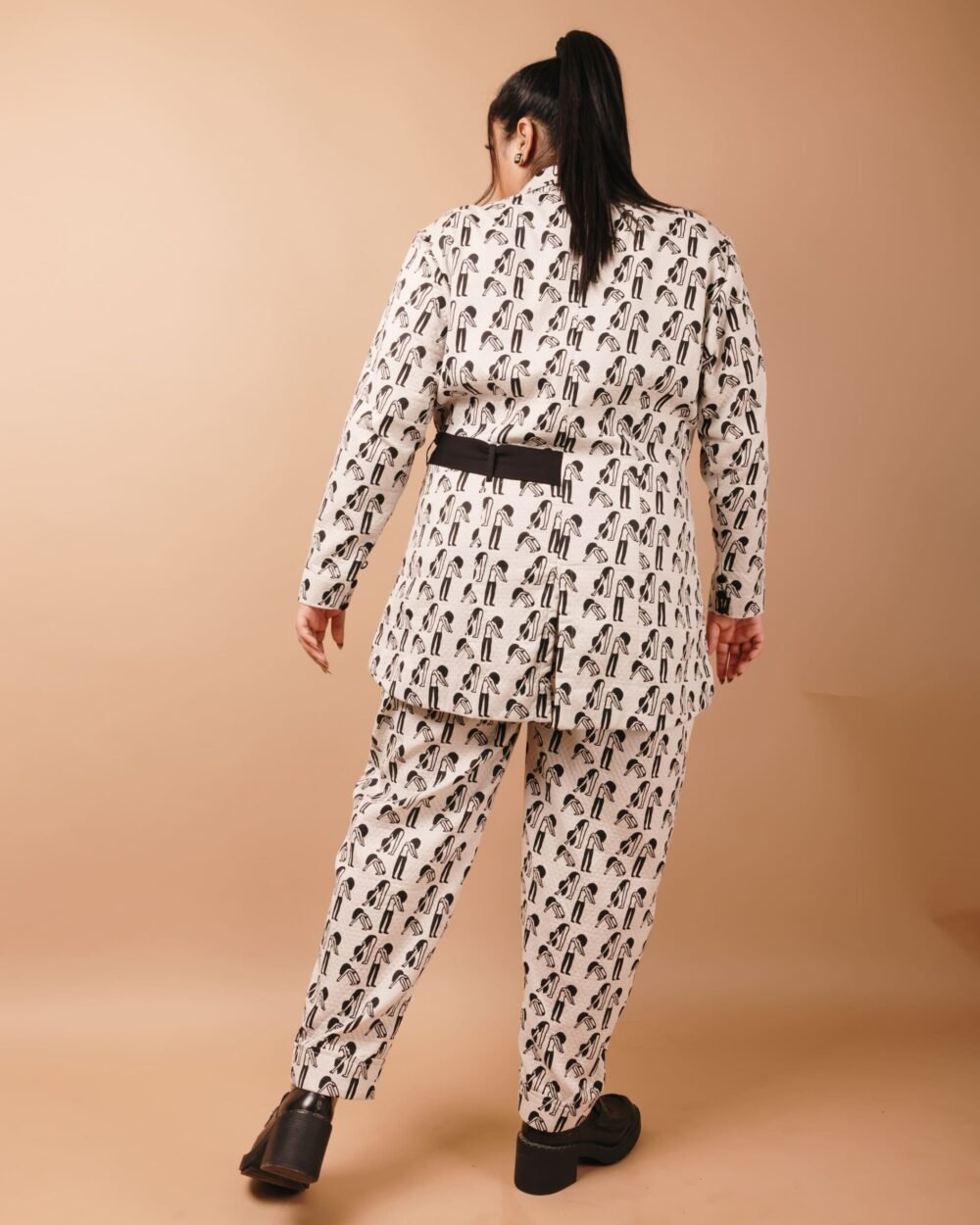 Quriky beige co-ord set - Image 7