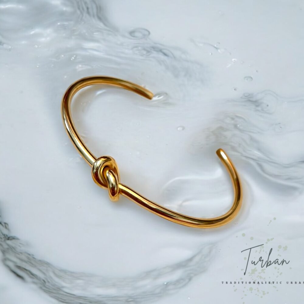The Knot Bracelet