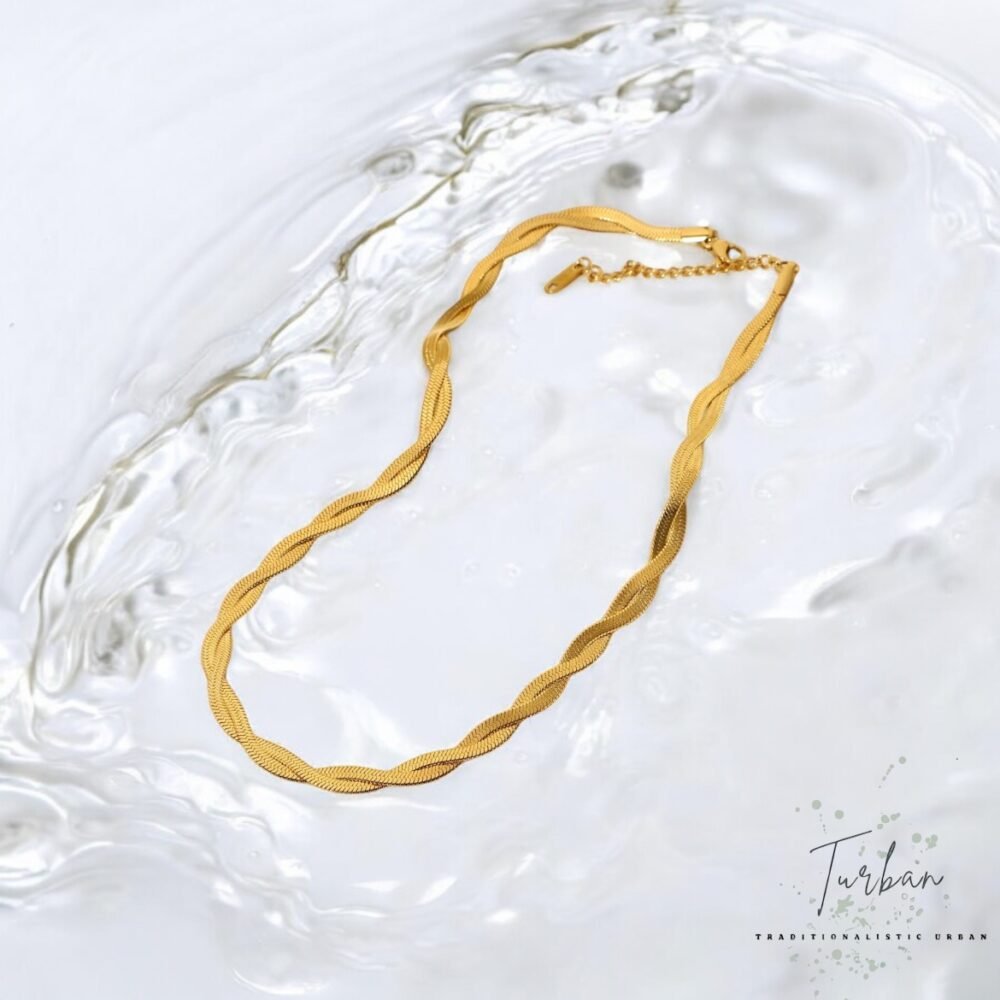 Double Twinted Necklace
