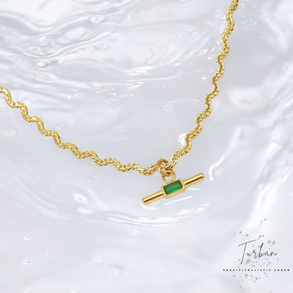 Green Wavy Chain Gemstone Pendant - Image 3